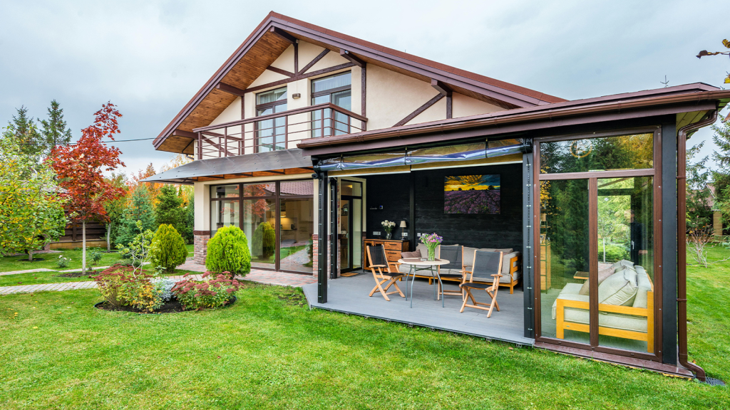 Fall Clean-Up: Preparing Your Landscape for Winter